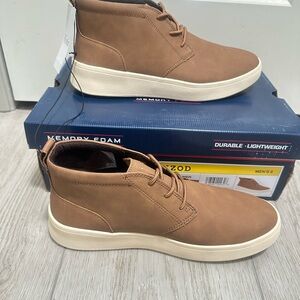 Izod Palmer Men’s Chukka Boot Size 8 US Brown Brand New